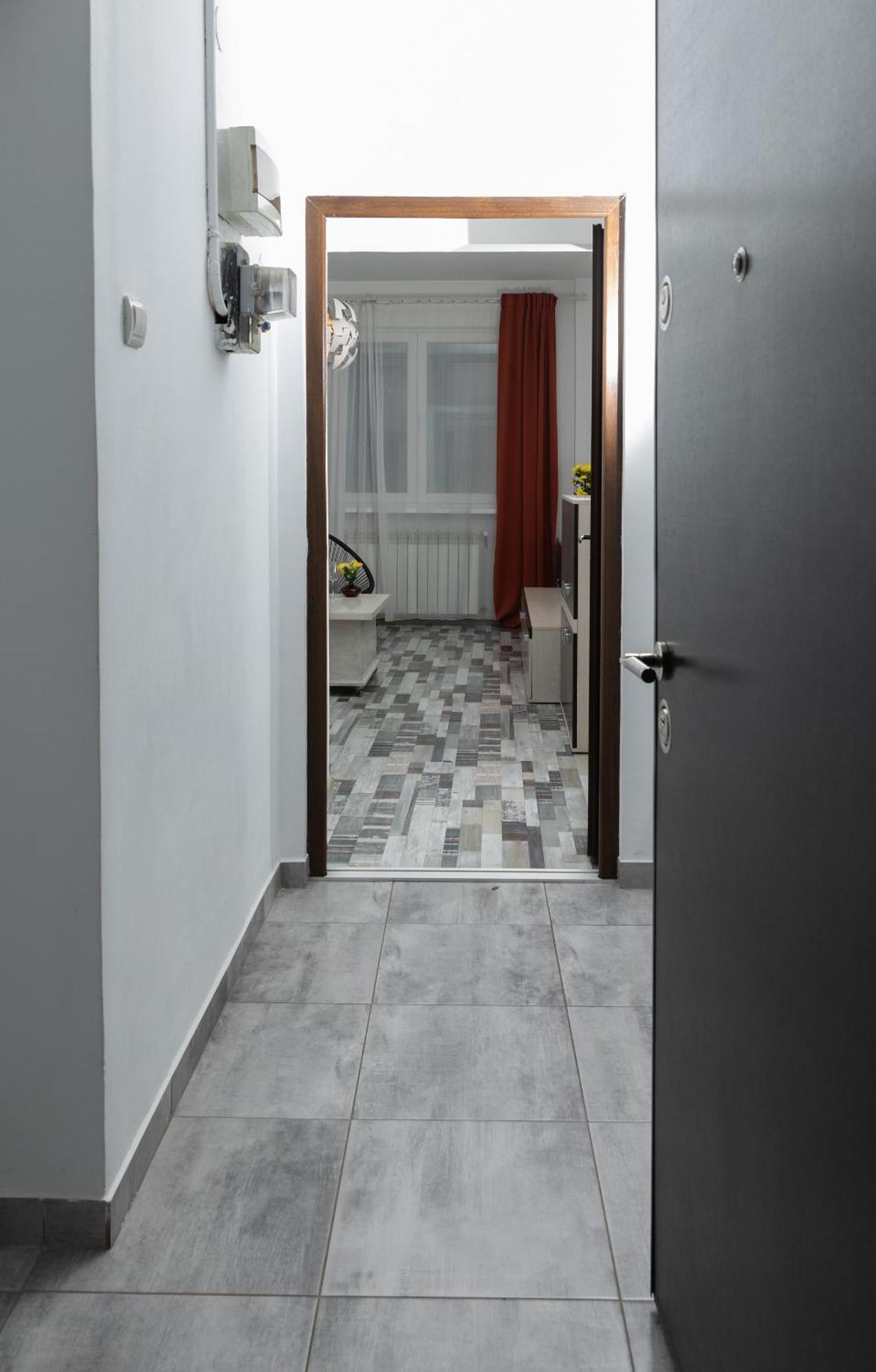 Old City Deluxe Apart - River View ! Букурещ Екстериор снимка